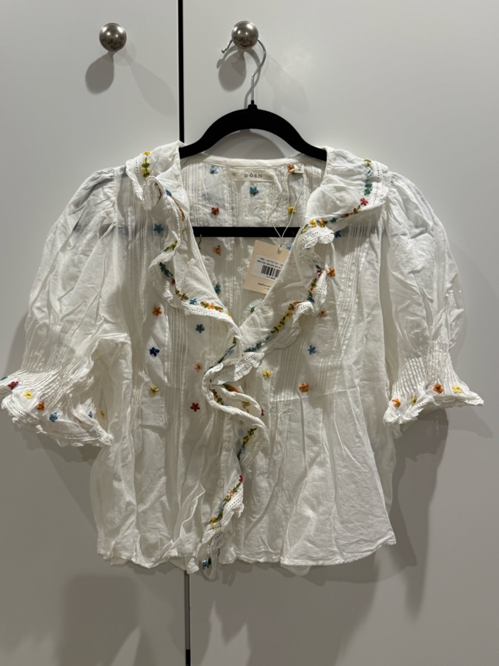 DOEN size M Hettie Embroidered Ruffle Top - Picture 2 of 7
